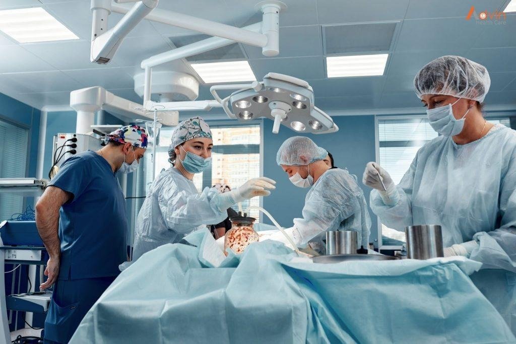 Schooling for Surgical Tech